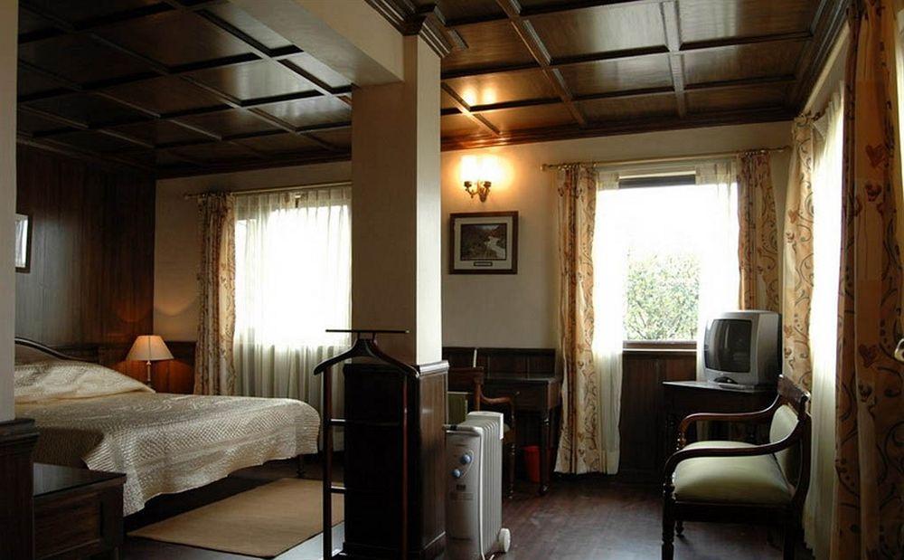 ראניכט Welcomheritage Windsor Lodge מראה חיצוני תמונה